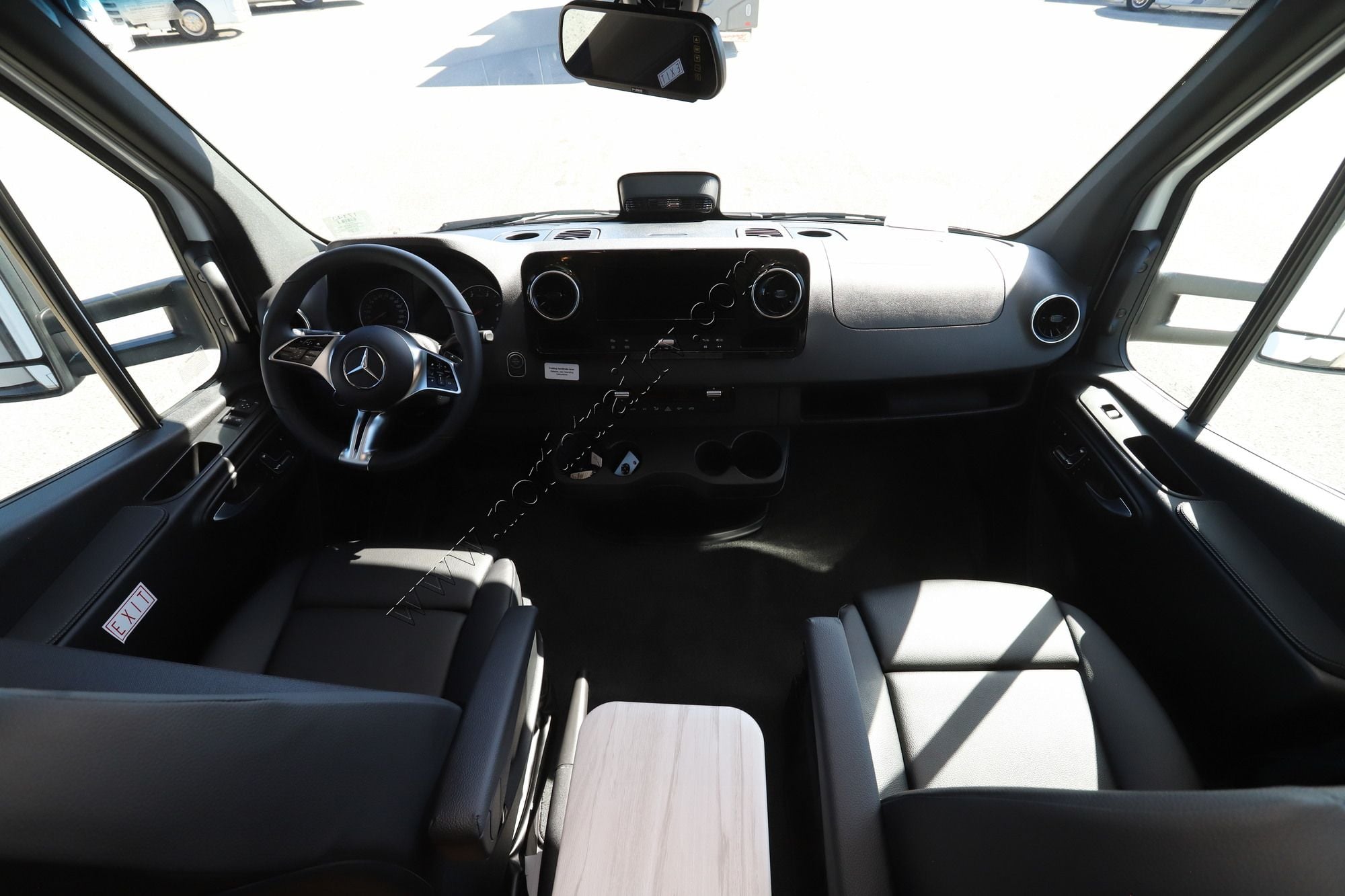 New 2027 Renegade Rv Vienna 25TBC Class C  For Sale