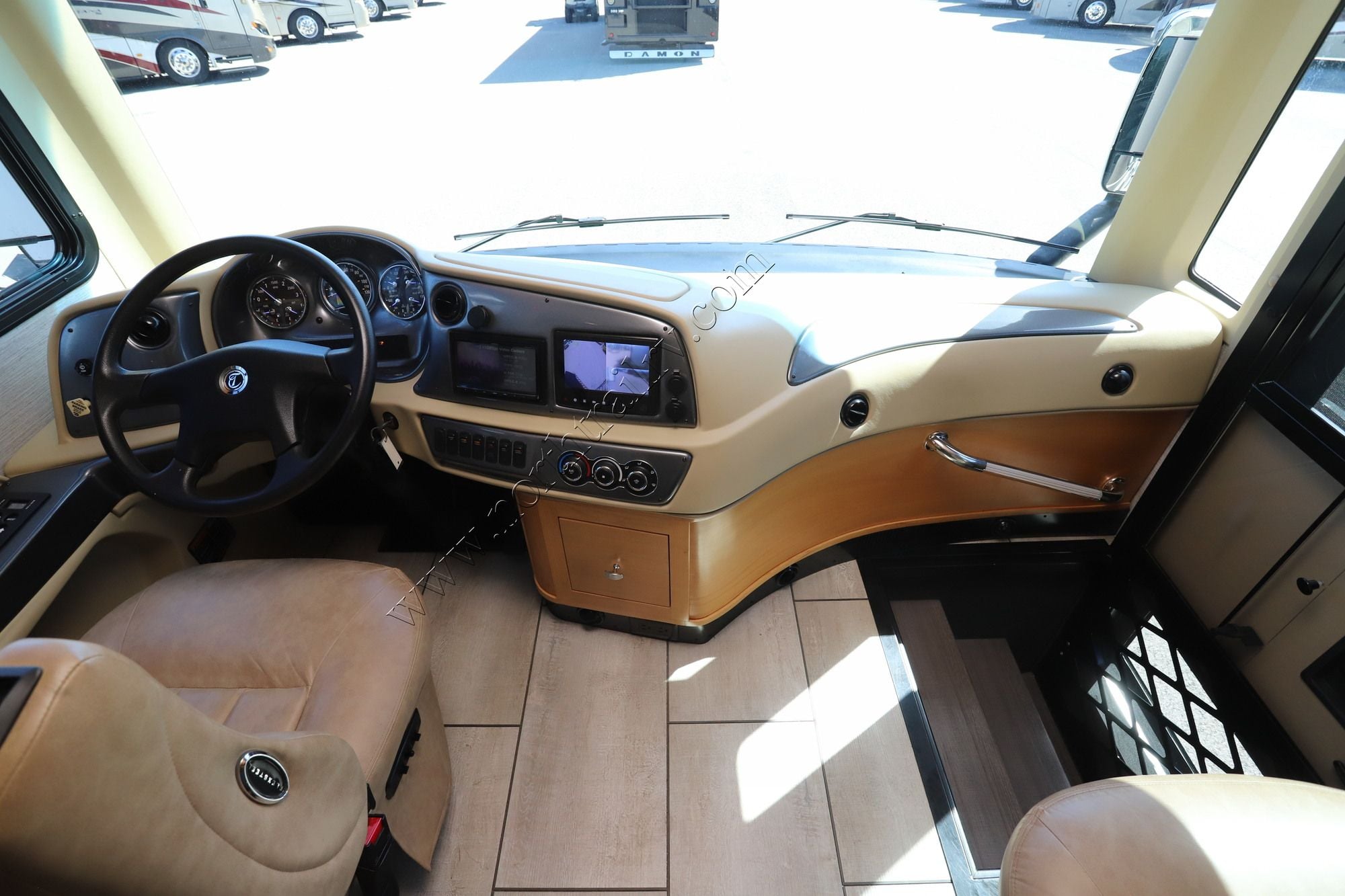 Used 2020 Tiffin Motor Homes Allegro Red 33AL Class A  For Sale