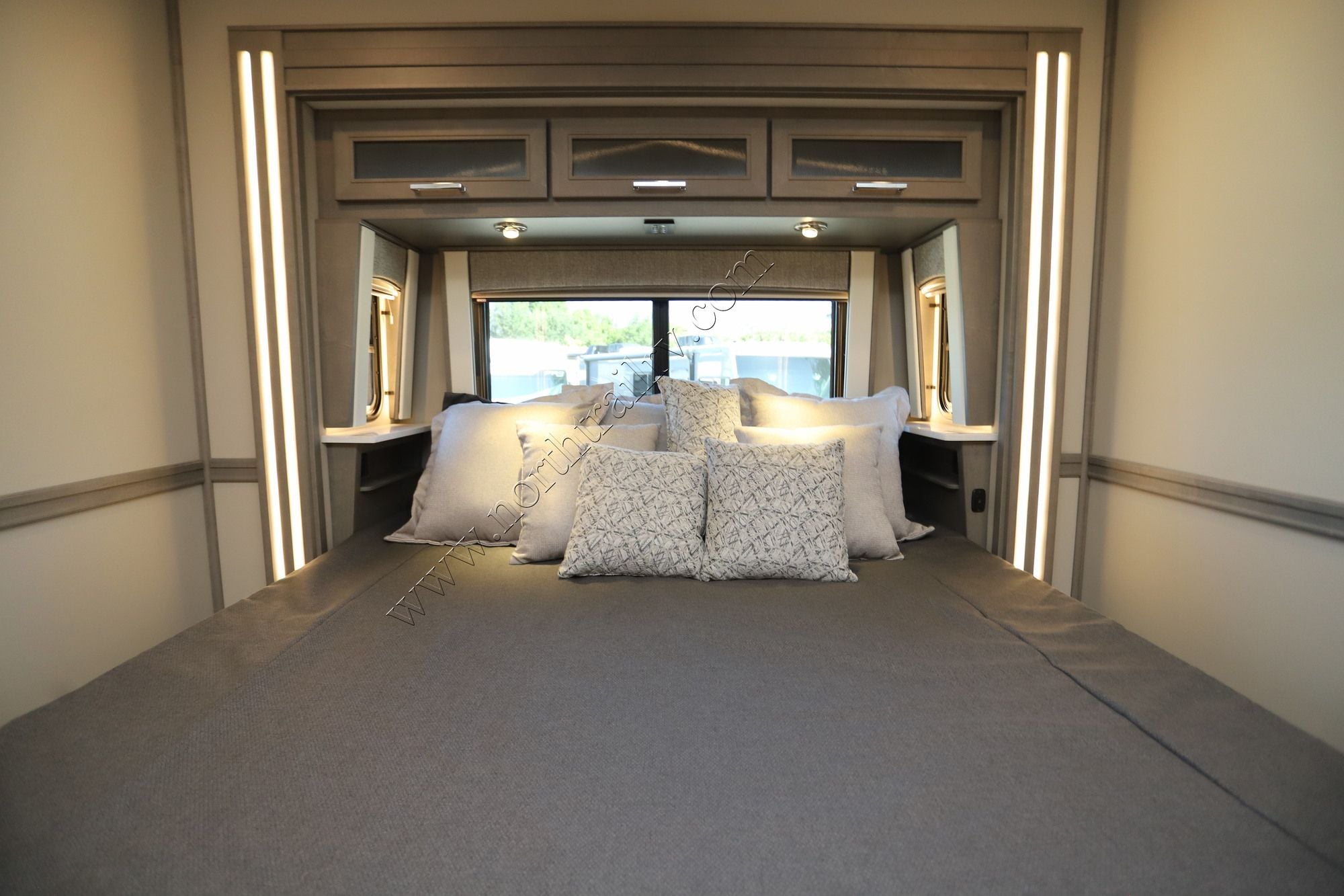 New 2027 Renegade Rv Xl X45DBM Super C  For Sale