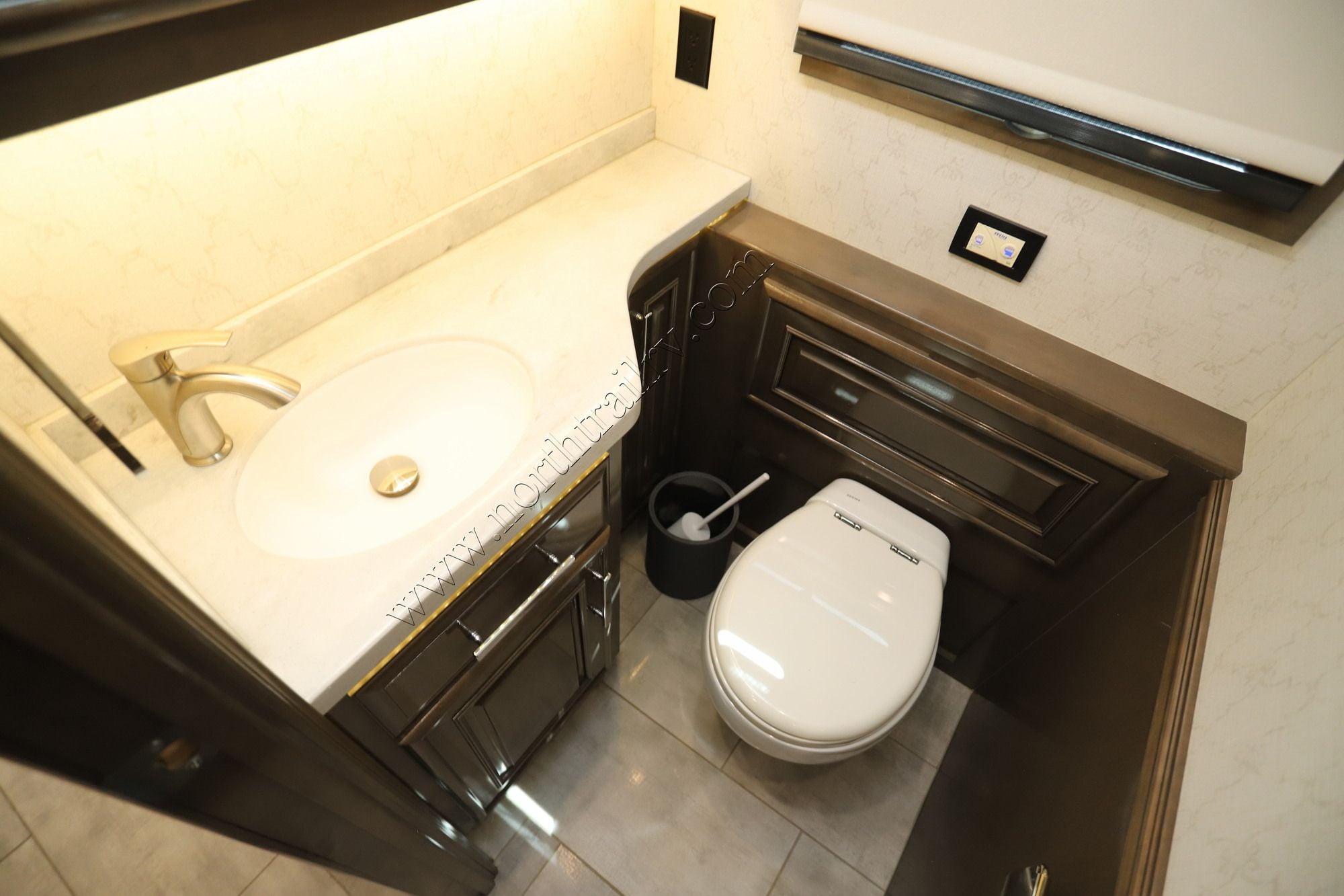 Used 2022 Entegra Anthem 44W Class A  For Sale