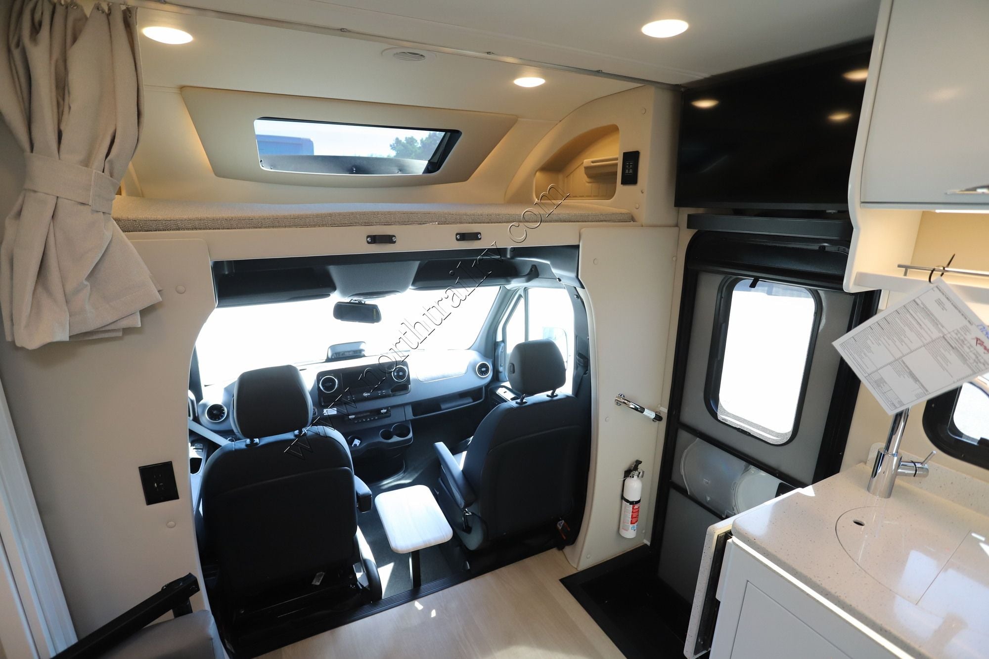 New 2027 Renegade Rv Vienna 25TBC Class C  For Sale