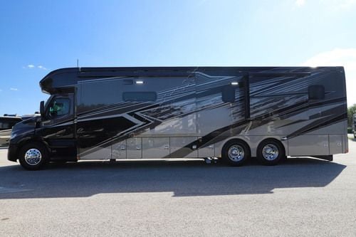2027 Renegade Rv Explorer 42RB