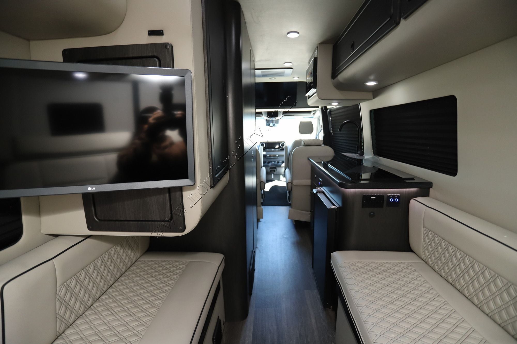 New 2027 Ogv Luxury Coach V-Tour 7RLA Class B  For Sale