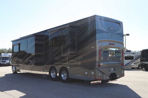 2027 Renegade Rv Xl X45DBM