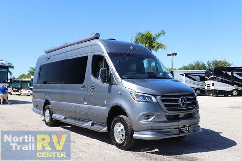 2027 Ogv Luxury Coach V-Tour B7RLA-450