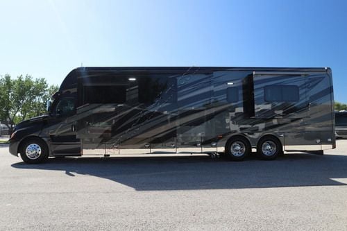 2027 Renegade Rv Xl X45DBM