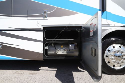 2020 Tiffin Motor Homes Allegro Red 33AL