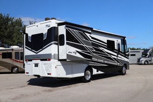 2027 Newmar Bay Star 3114