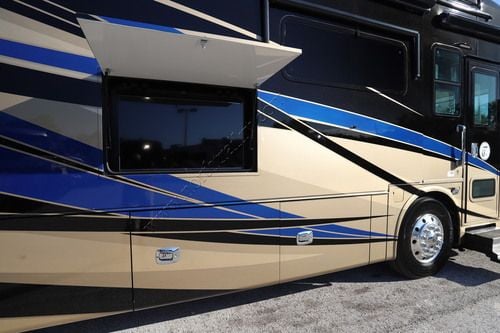 2016 Tiffin Motor Homes Allegro Bus 40AP Class A