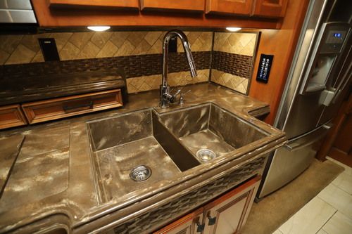 2016 Tiffin Motor Homes Allegro Bus 40AP Class A