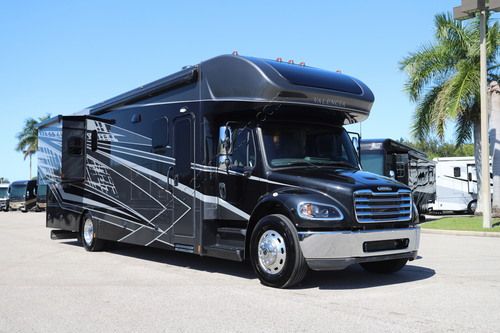 2024 Renegade Rv Valencia 38RB