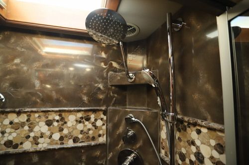 2016 Tiffin Motor Homes Allegro Bus 40AP Class A