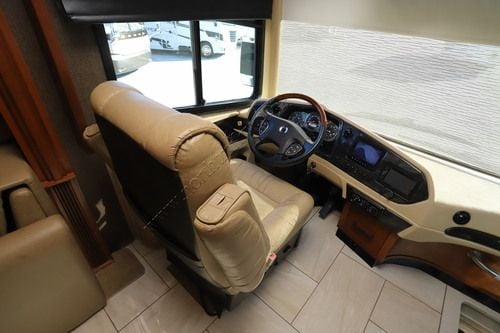 2016 Tiffin Motor Homes Allegro Bus 40AP Class A