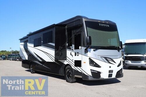 2027 Tiffin Motor Homes Phaeton 40IH