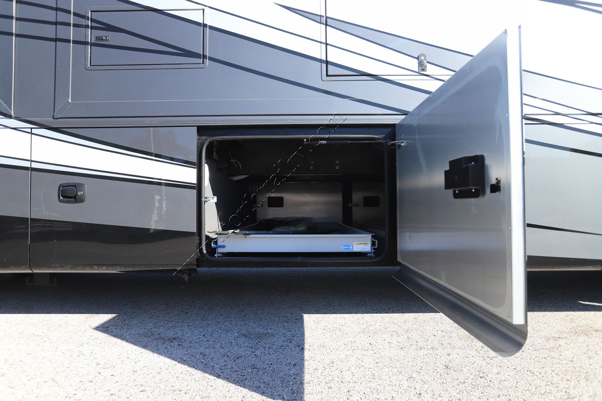 New 2027 Tiffin Motor Homes Phaeton 40IH Class A  For Sale