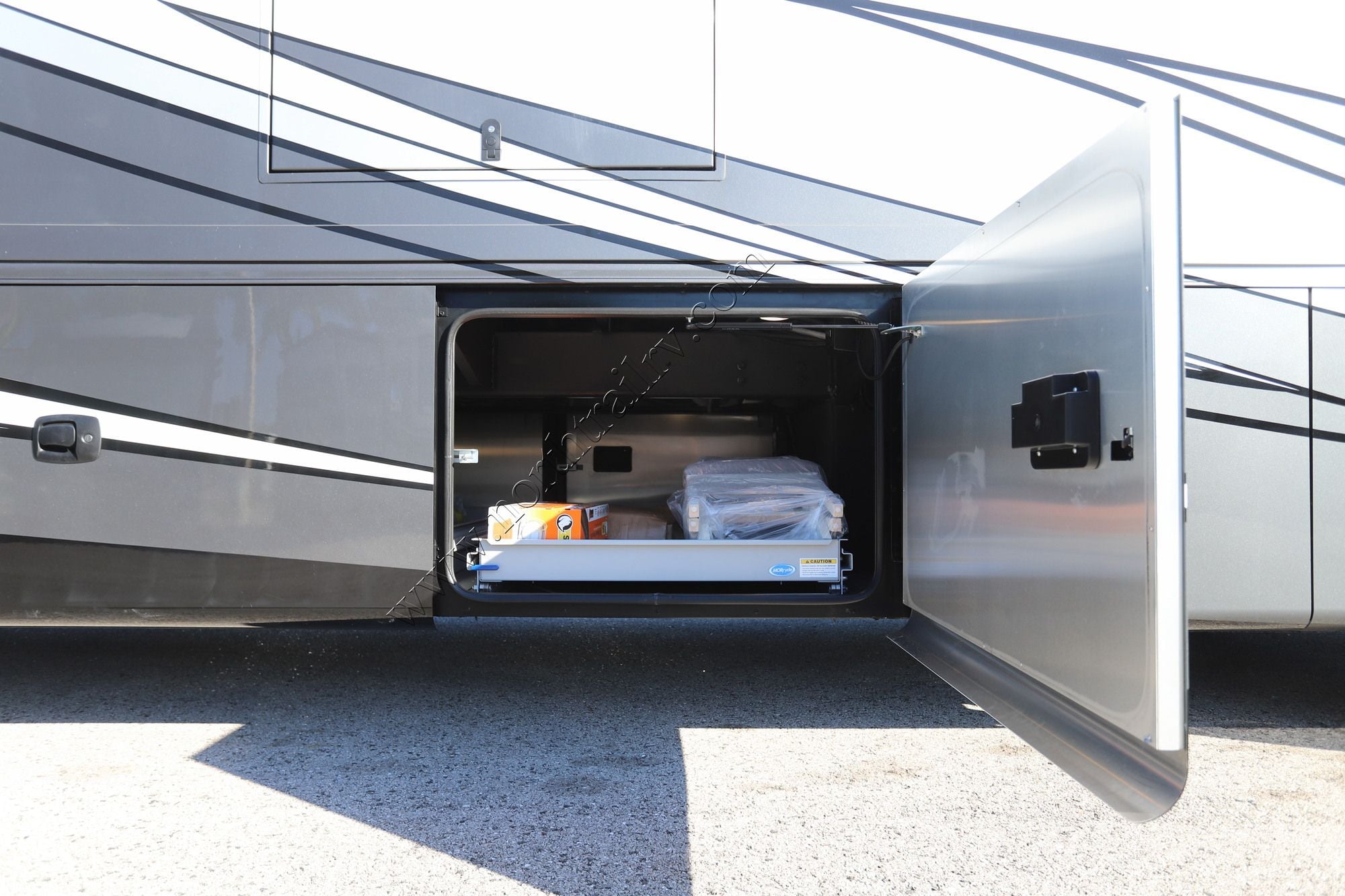 New 2027 Tiffin Motor Homes Phaeton 40IH Class A  For Sale