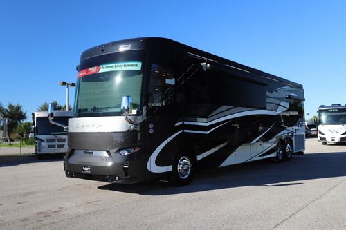 2027 Newmar Essex 4595