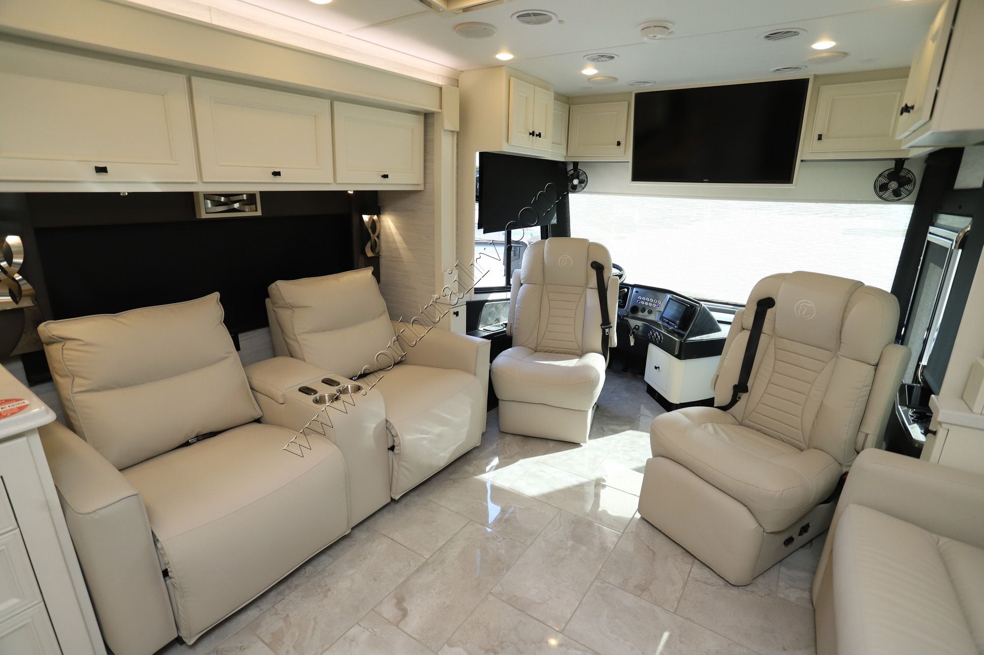 New 2027 Tiffin Motor Homes Phaeton 40IH Class A  For Sale