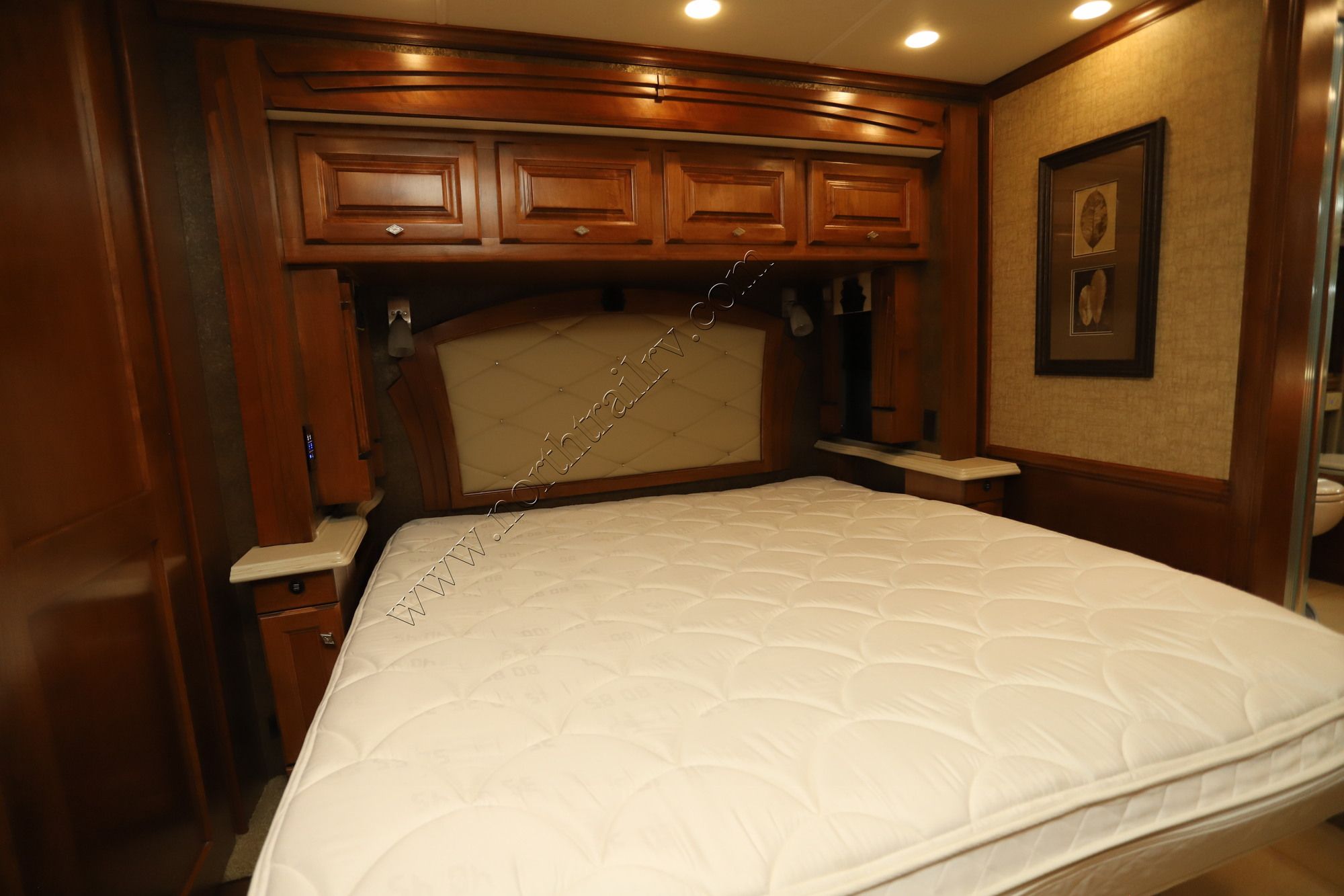 Used 2015 Tiffin Motor Homes Phaeton 42LH Class A  For Sale