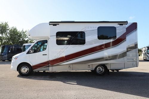 2027 Renegade Rv Vienna 25RMC Class C
