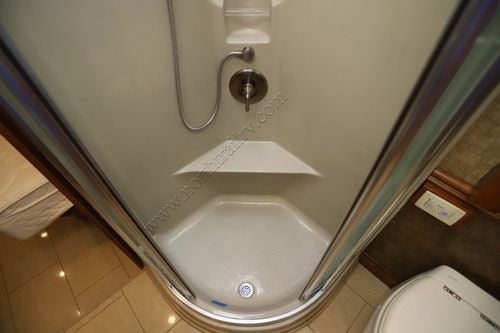2015 Tiffin Motor Homes Phaeton 42LH