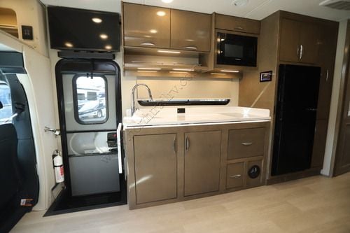 2027 Renegade Rv Vienna 25RMC Class C