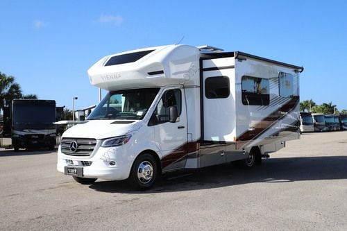 2027 Renegade Rv Vienna 25RMC Class C