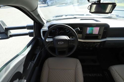 2027 Dynamax Isata 6 32KSF4X4