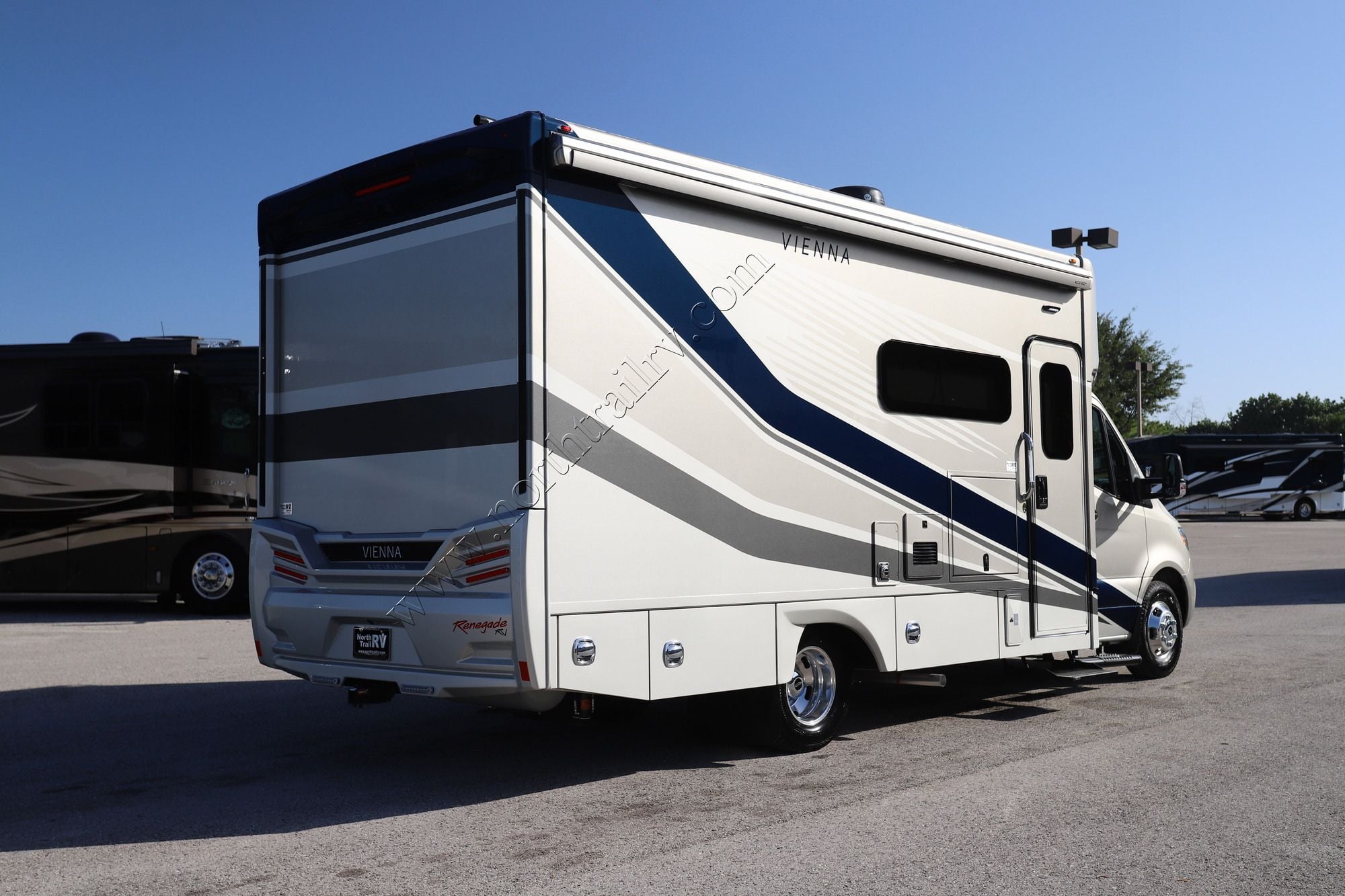 New 2027 Renegade Rv Vienna 25RML Class C  For Sale