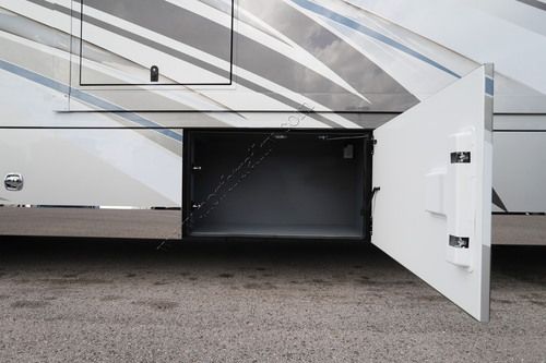2027 Renegade Rv Xl 45DBM