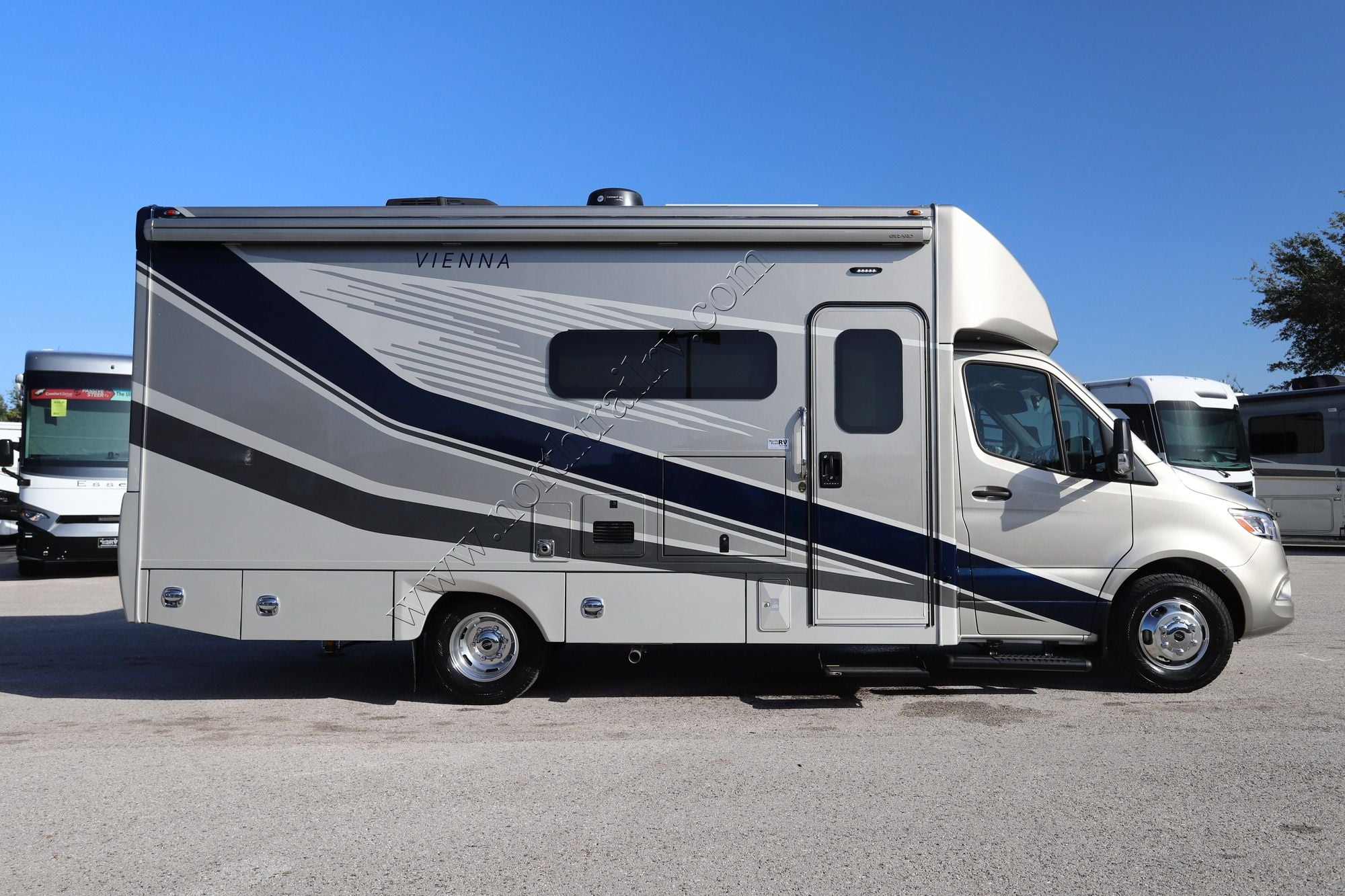 New 2027 Renegade Rv Vienna 25RML Class C  For Sale