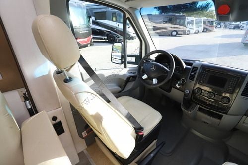 2019 Pleasure-Way Plateau XLMB