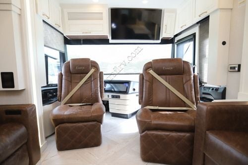 2027 Newmar Essex 4551