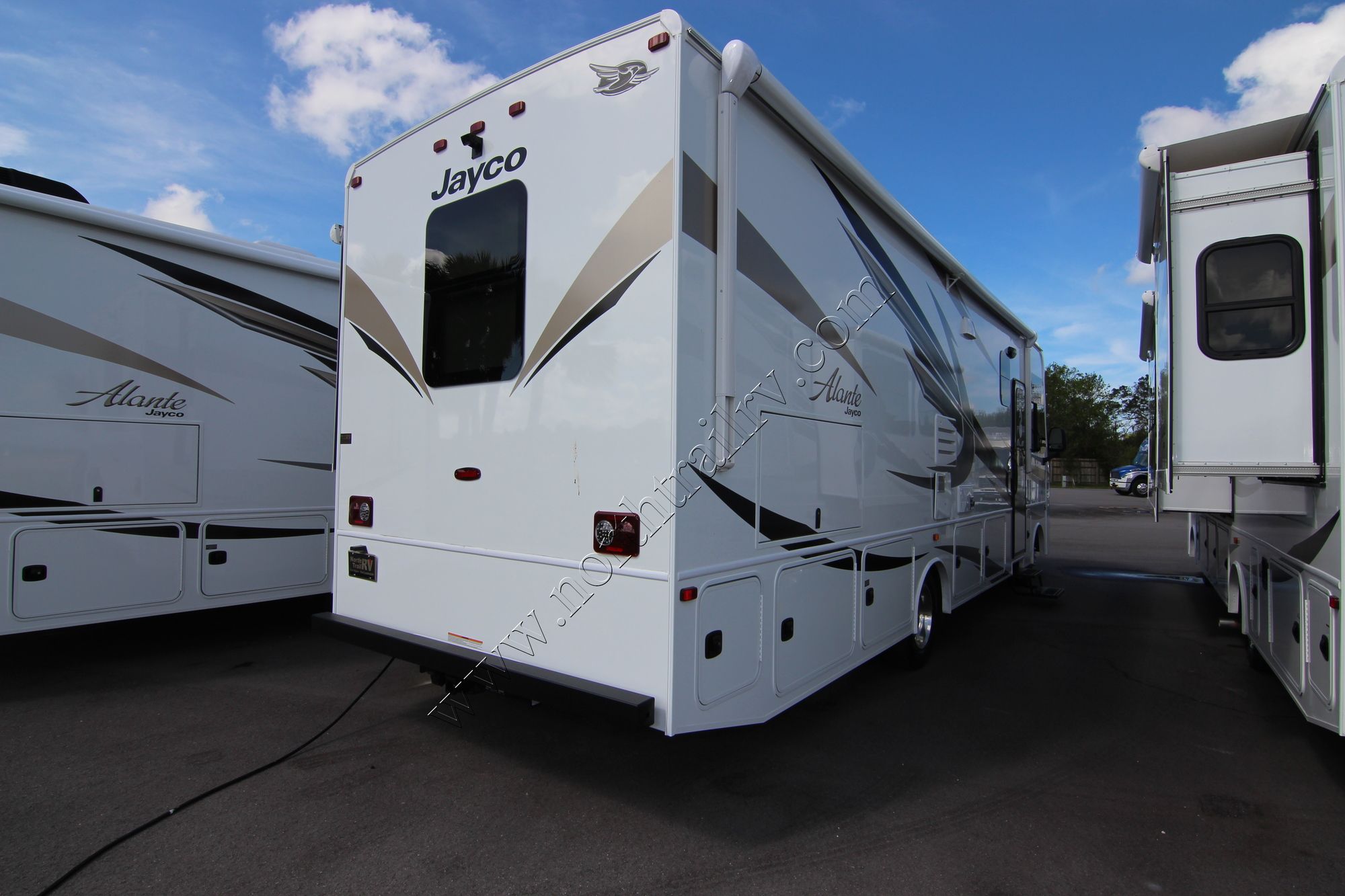 New 2018 Jayco Alante 31V Class A  For Sale