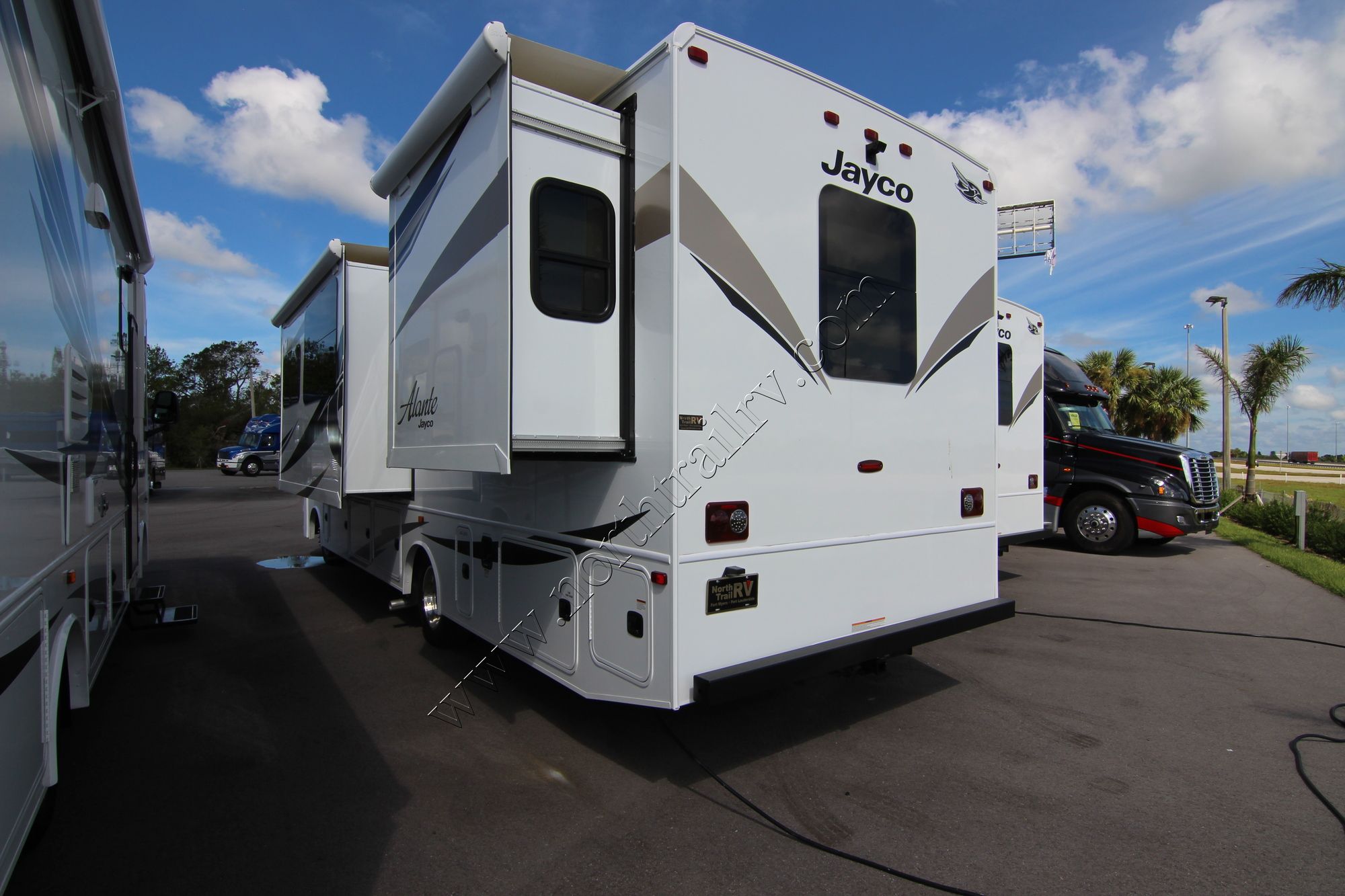 New 2018 Jayco Alante 31V Class A  For Sale