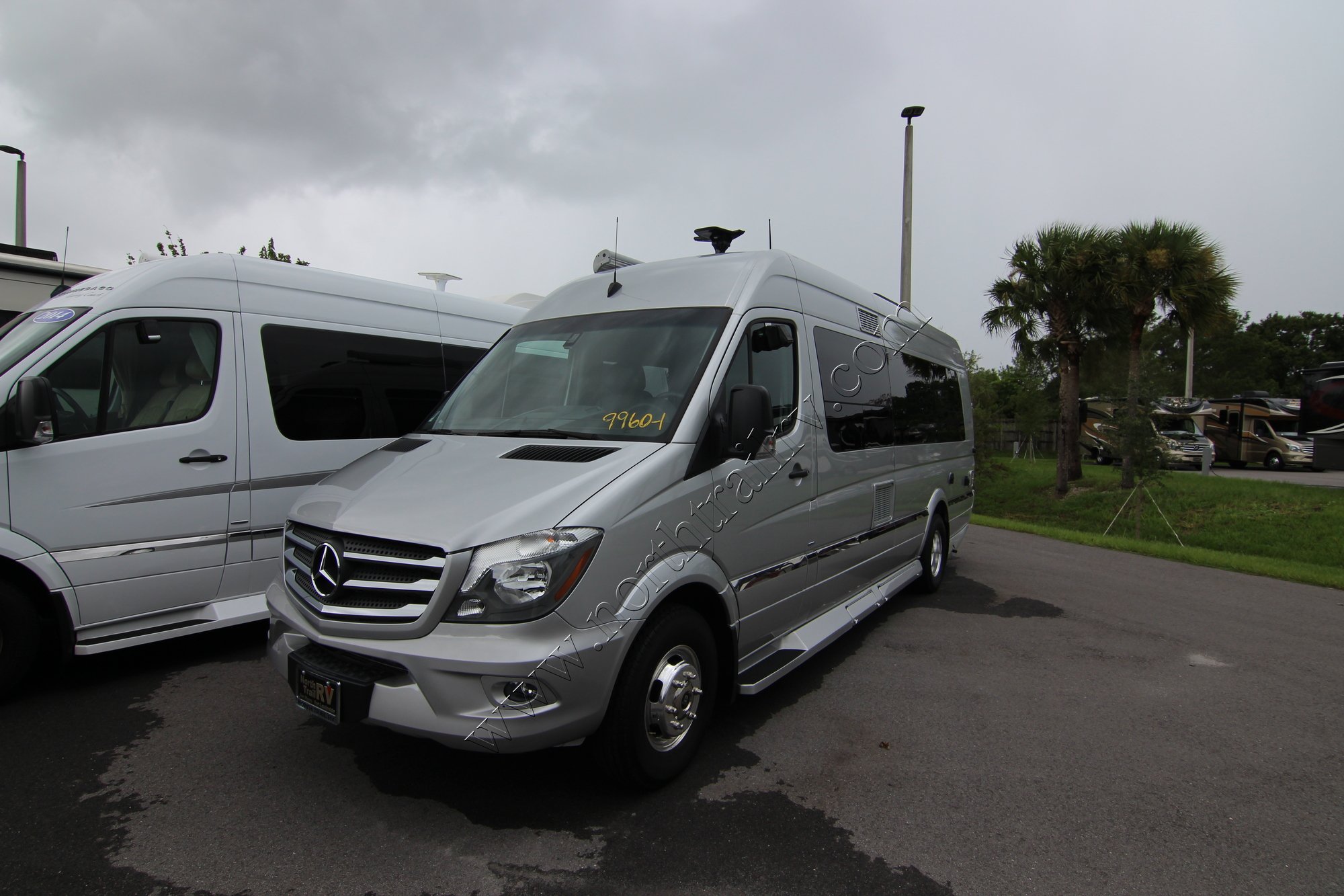 Used 2017 Winnebago Era 170A Class B  For Sale