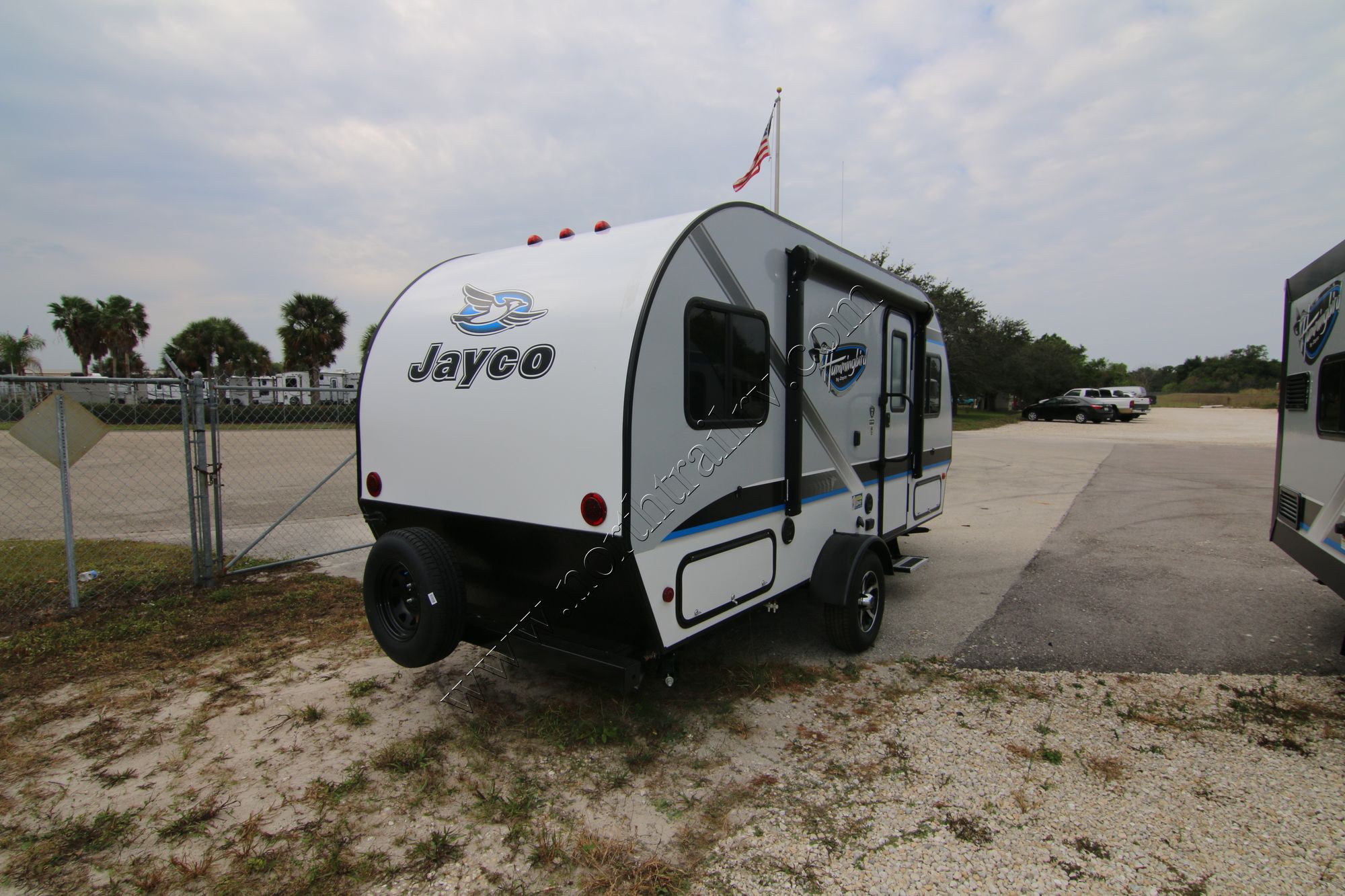 New 2017 Jayco Hummingbird 17FD Travel Trailer  For Sale