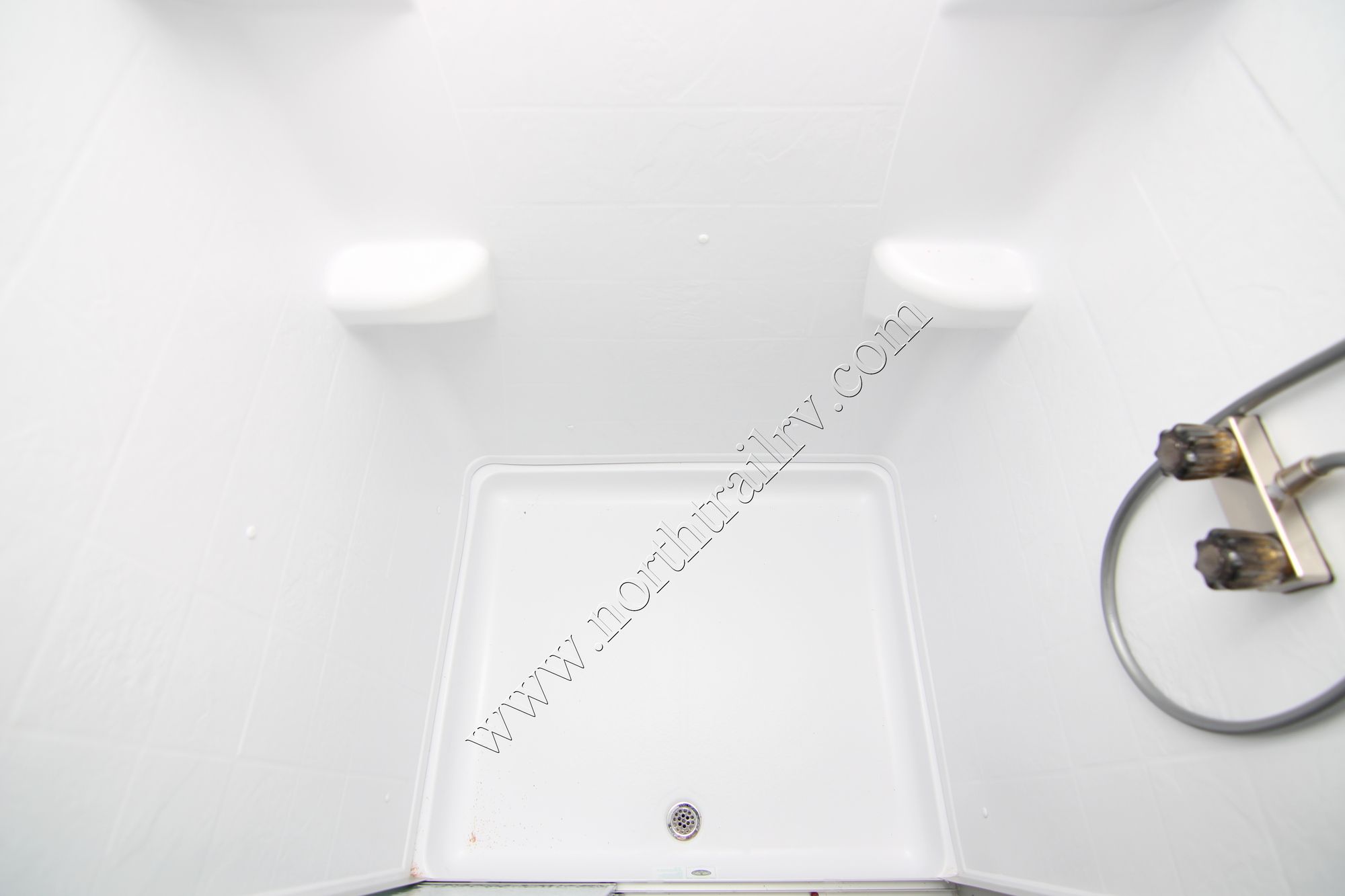 New 2018 Jayco Jay Flight 28BHBE Travel Trailer  For Sale