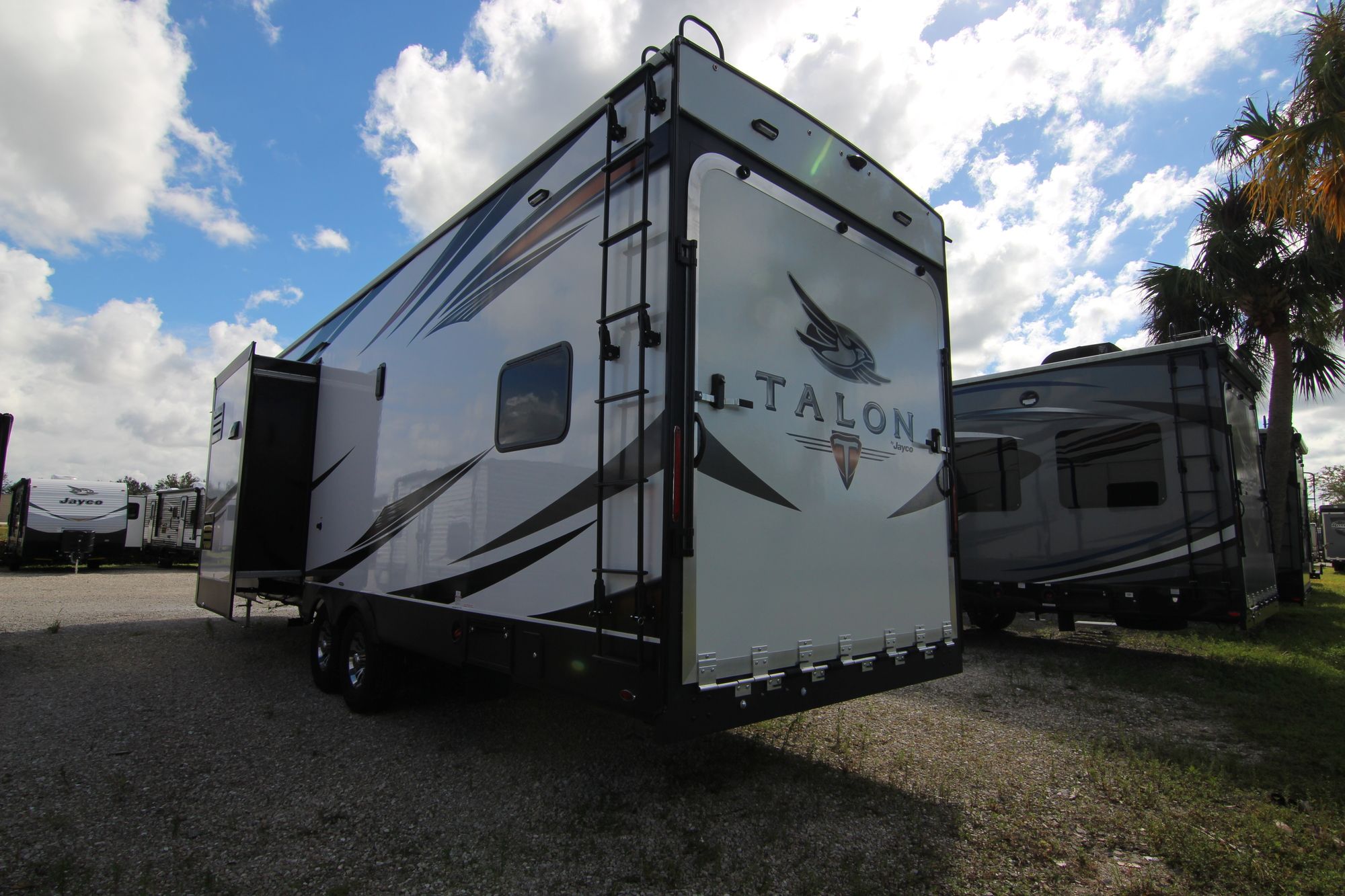 New 2018 Jayco Talon 413T Fifth Wheel  For Sale