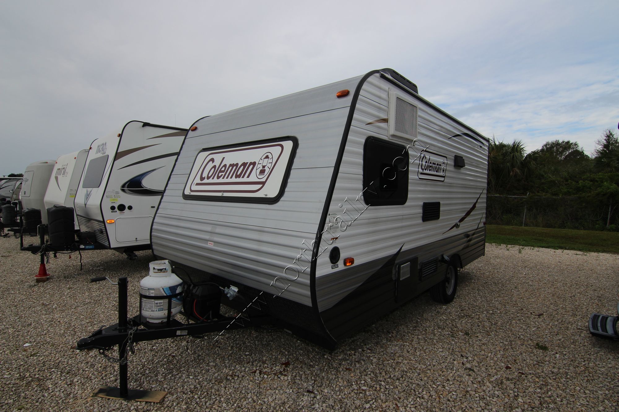 Used 2015 Coleman Lantern Lt 15BHS Travel Trailer  For Sale