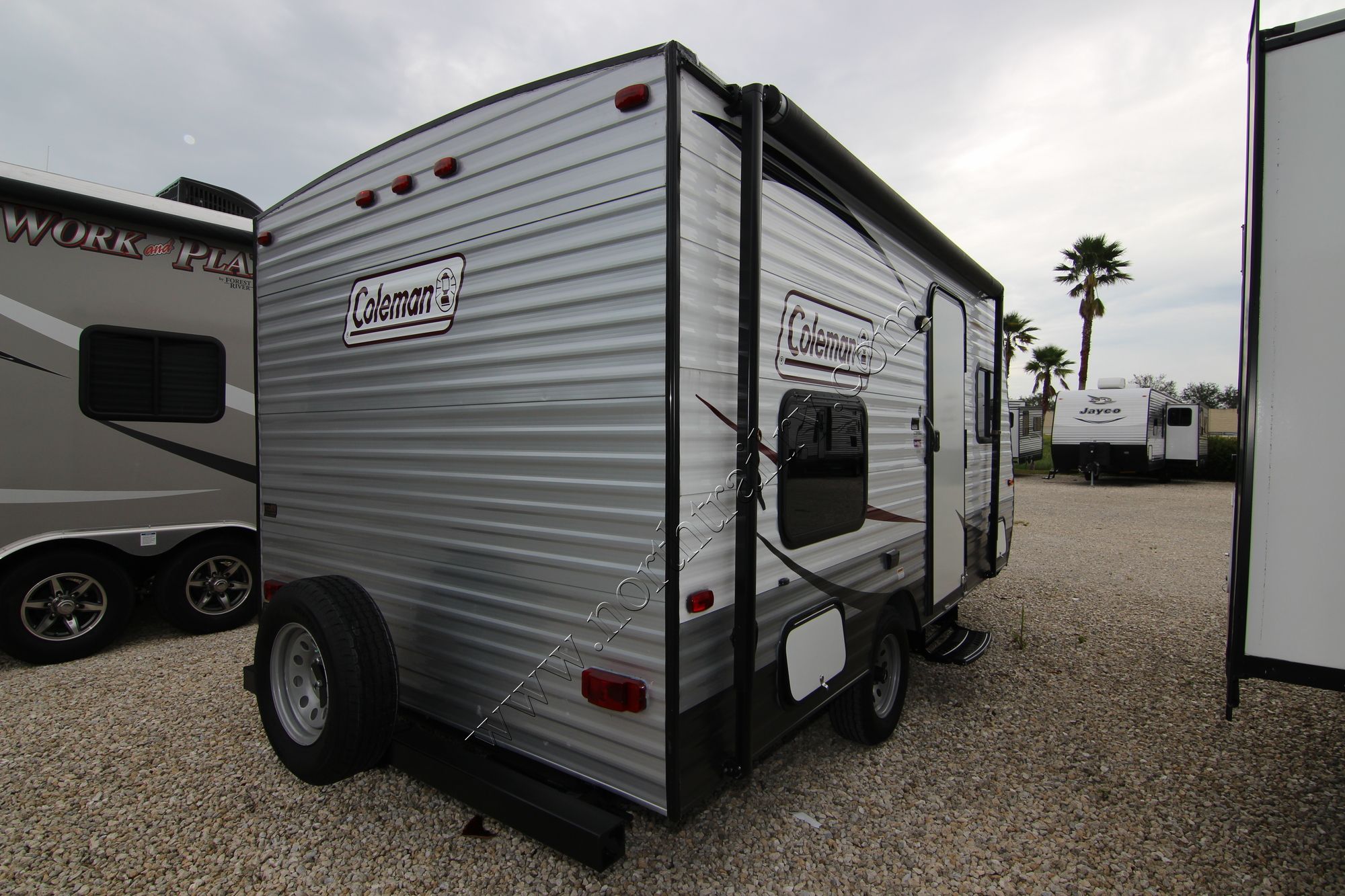 Used 2015 Coleman Lantern Lt 15BHS Travel Trailer  For Sale