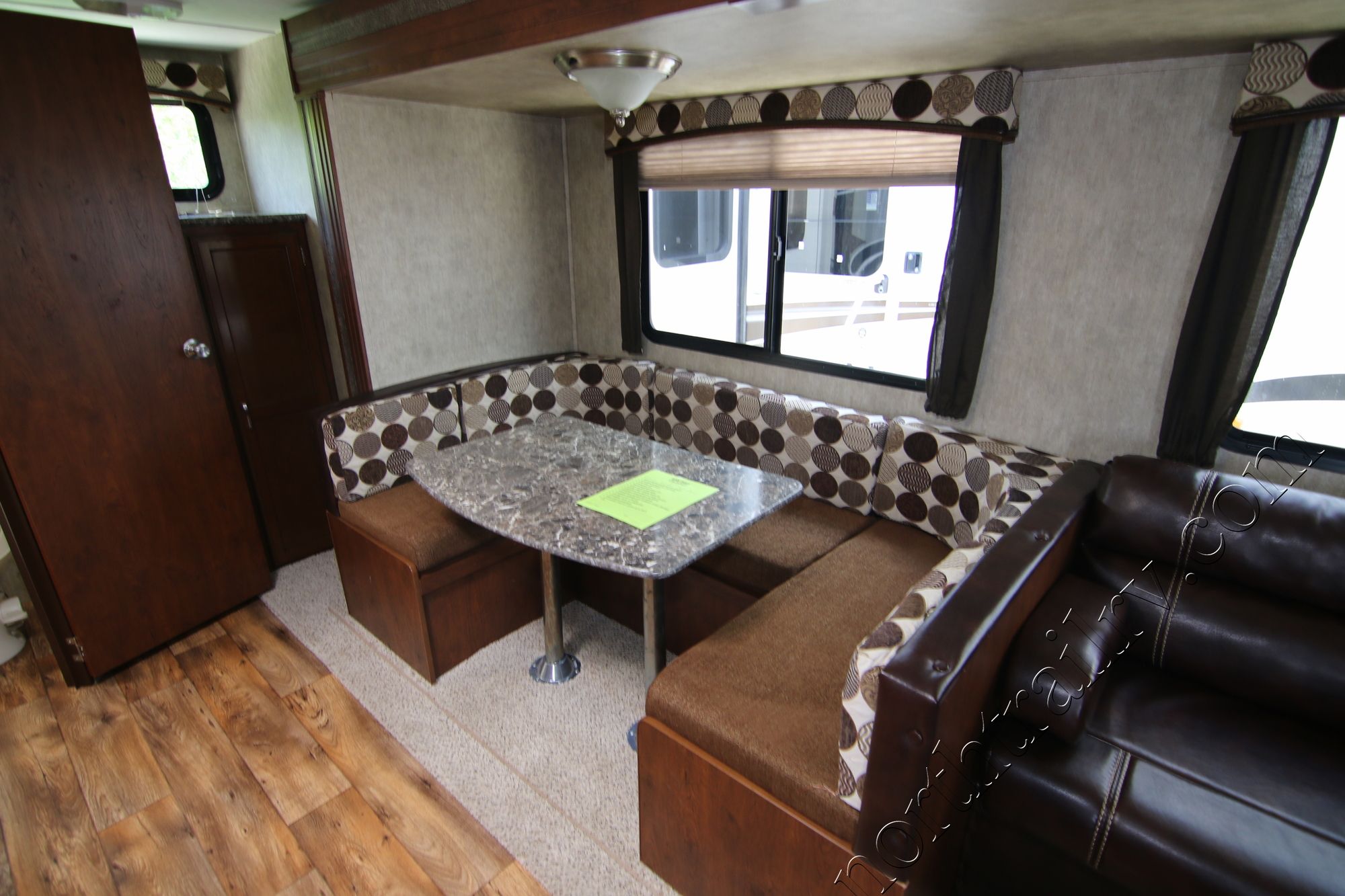 Used 2016 Keystone Passport 2510RB Travel Trailer  For Sale