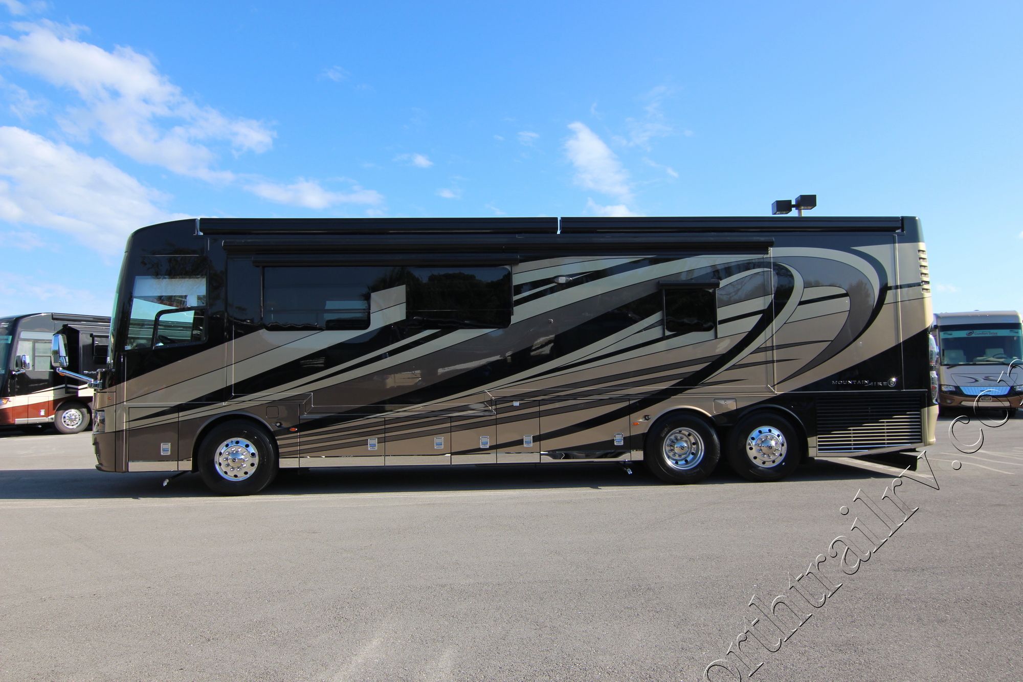 New 2018 Newmar Mountain Aire 4047 Class A  For Sale