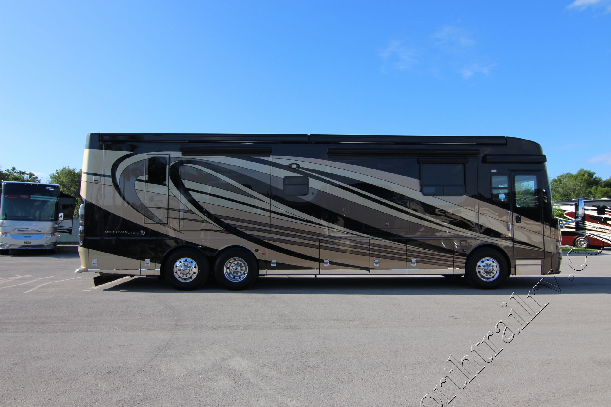 New 2018 Newmar Mountain Aire 4047 Class A  For Sale