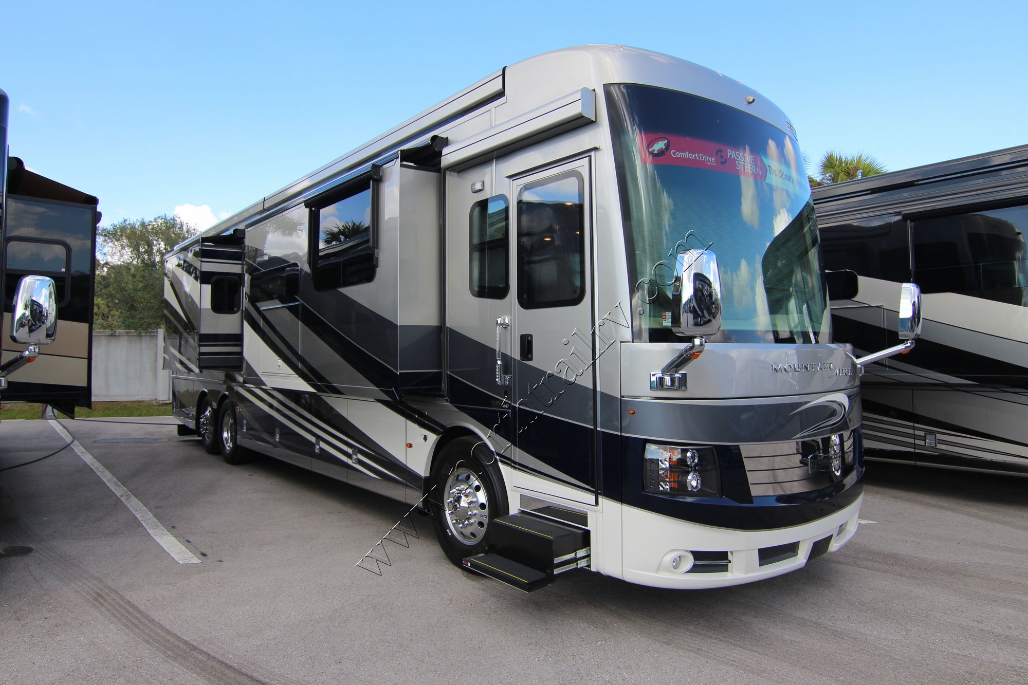 New 2018 Newmar Mountain Aire 4047 Class A  For Sale