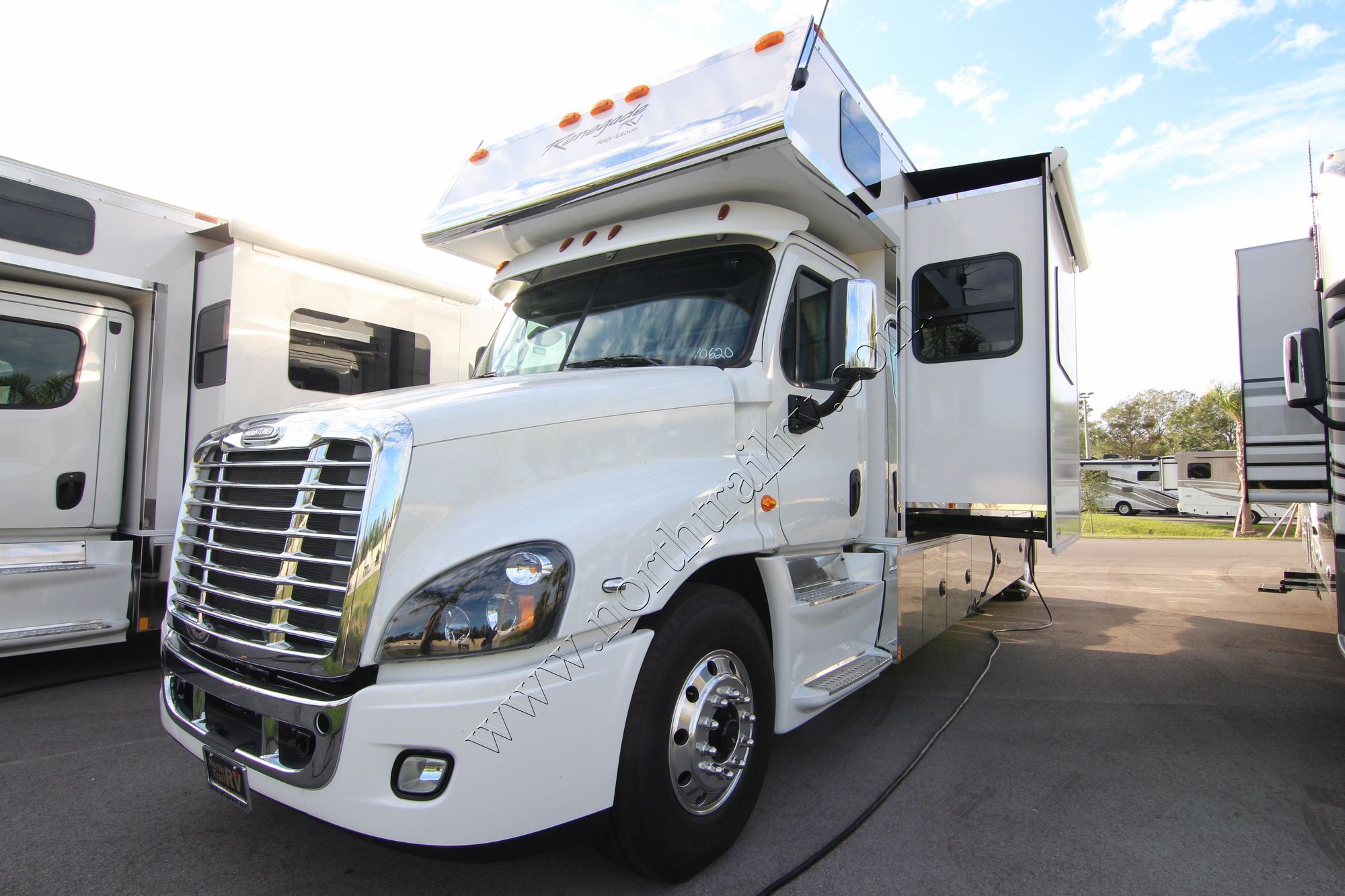 New 2018 Renegade Rv Sport Deck 1500 AS Class C  For Sale