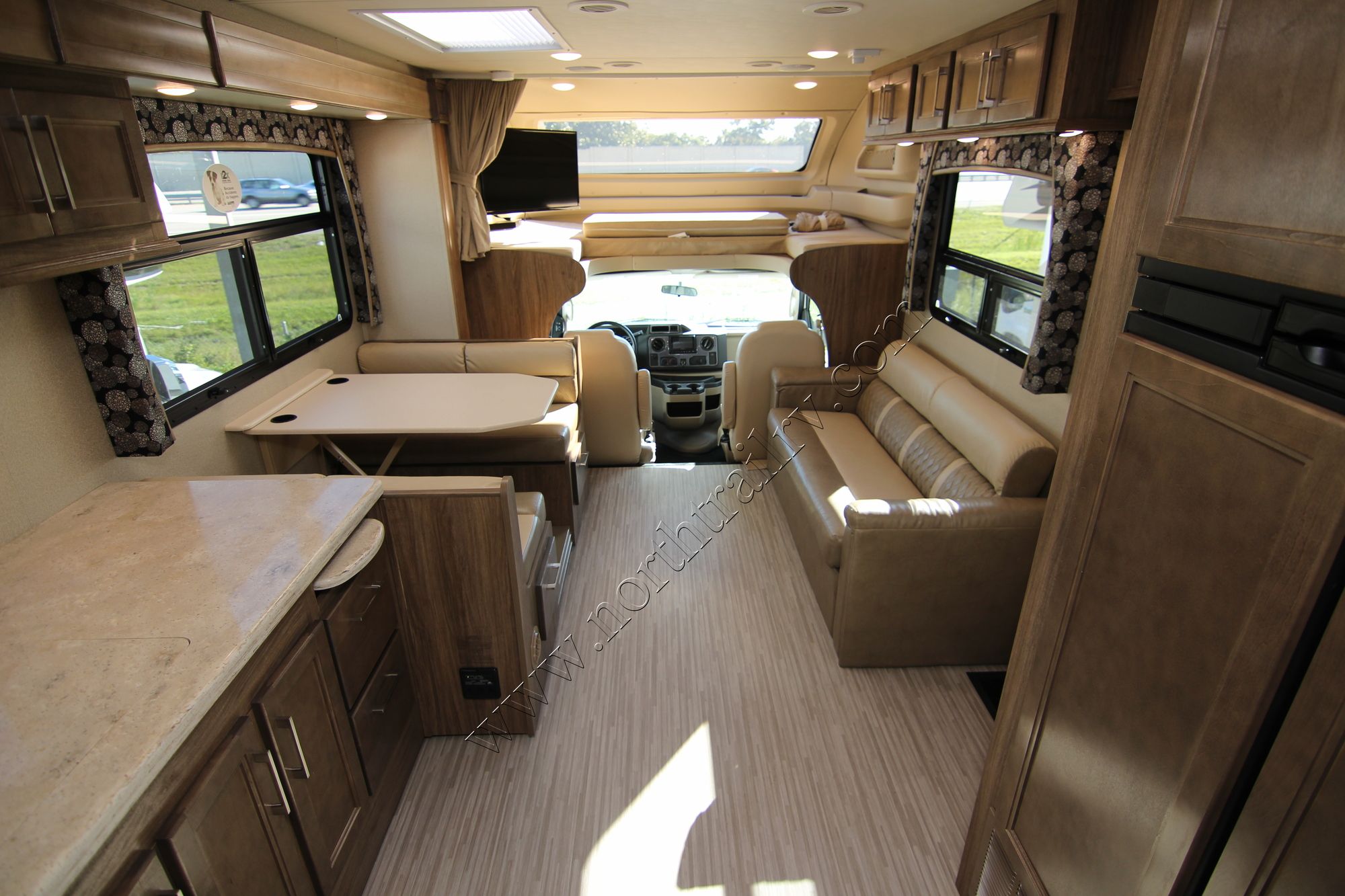 New 2018 Jayco Greyhawk Prestige 30XP Class C  For Sale