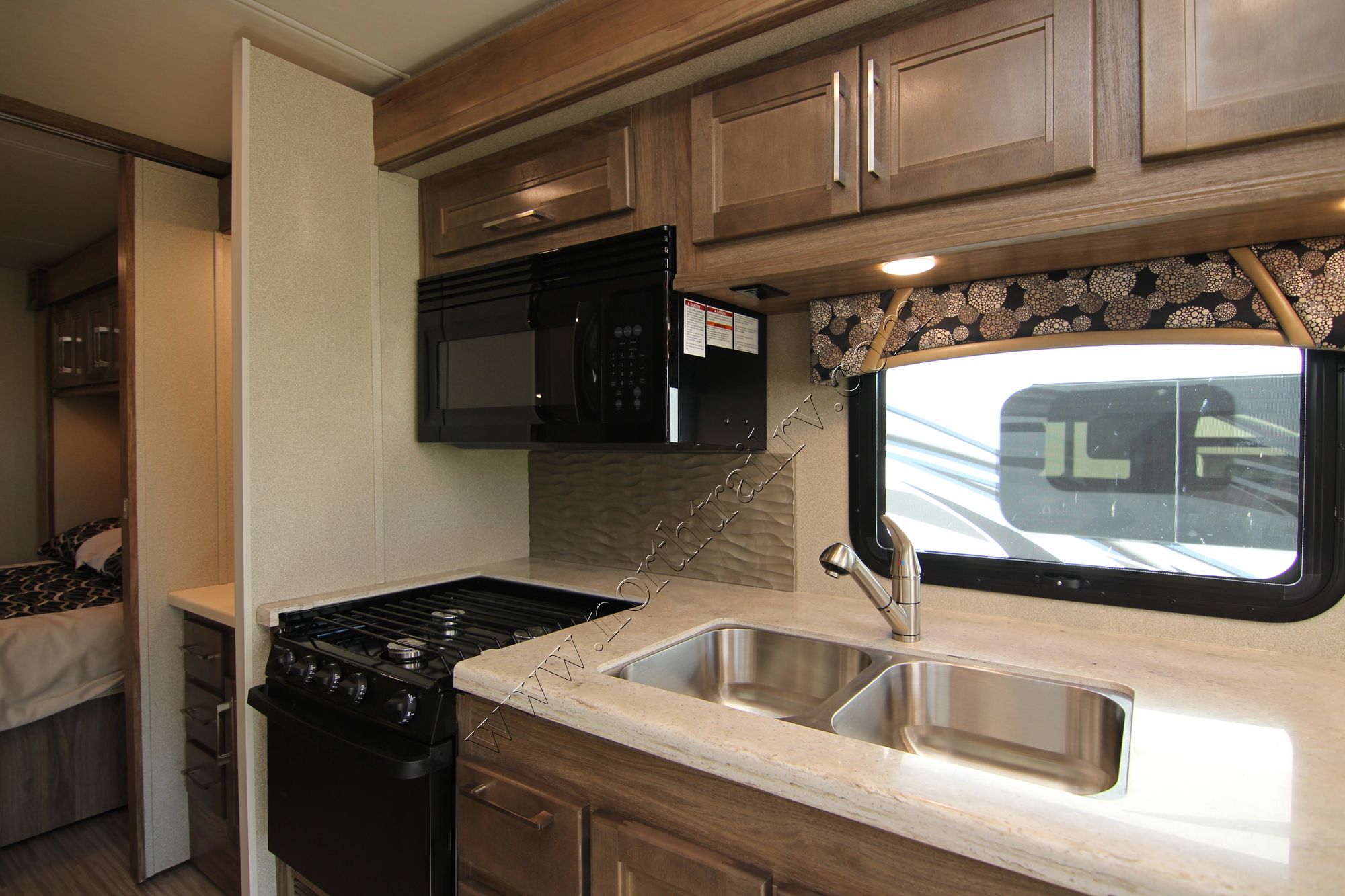 New 2018 Jayco Greyhawk Prestige 30XP Class C  For Sale