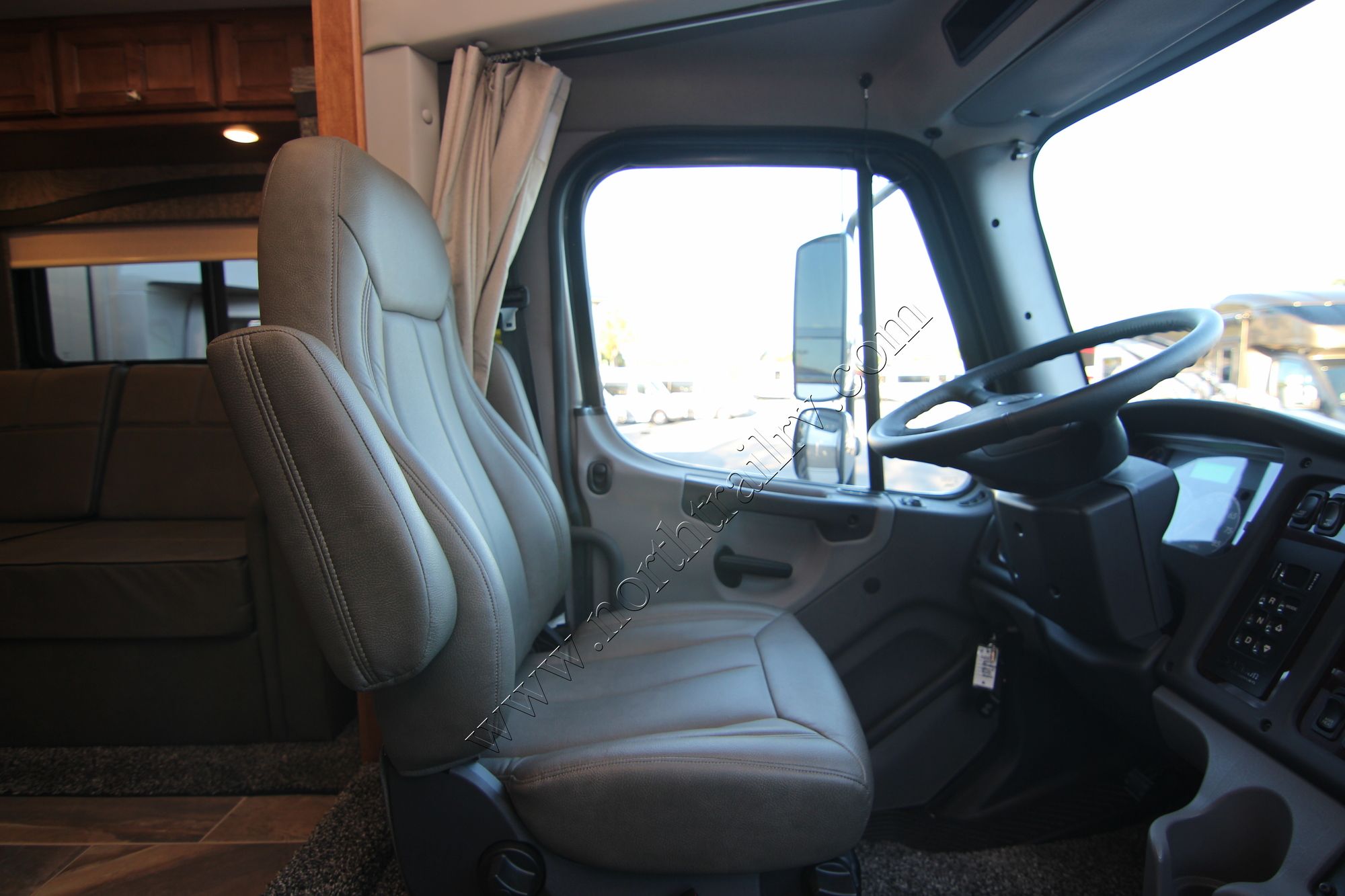 New 2018 Renegade Rv Verona Le 40LTS Class C  For Sale