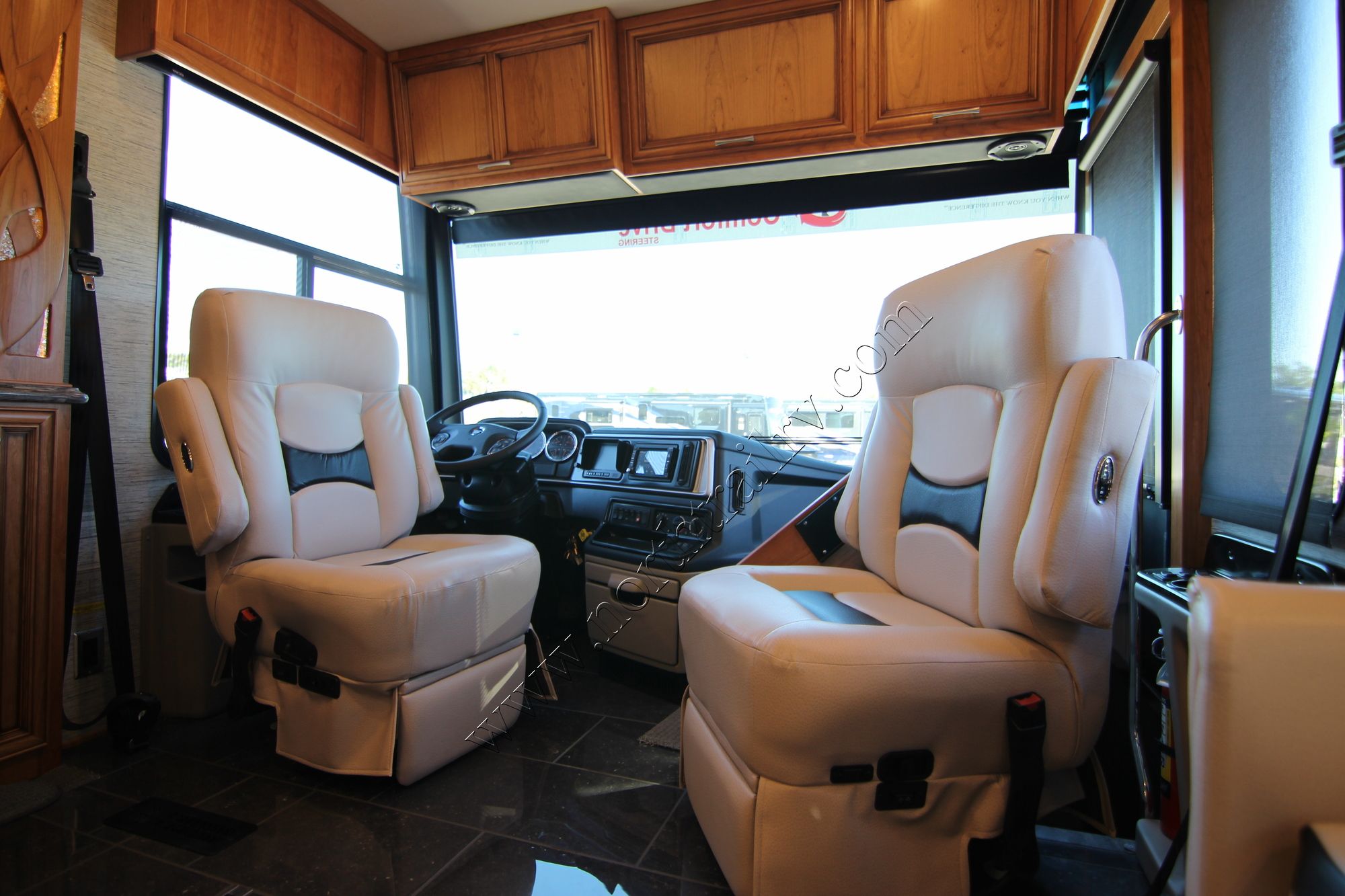 New 2018 Newmar Ventana 3407 Class A  For Sale